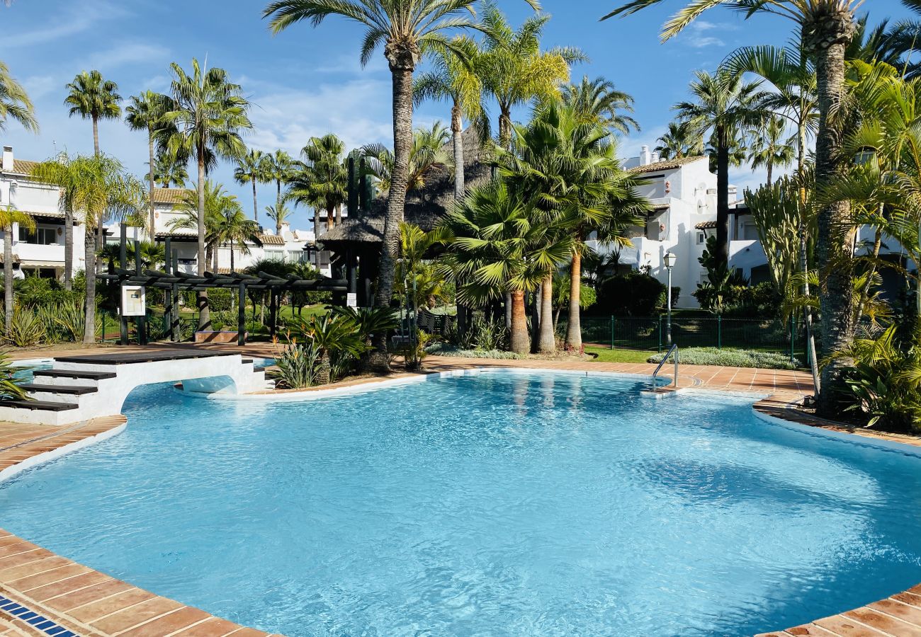 Townhouse in Estepona - 1 - House near the sea in Costalita