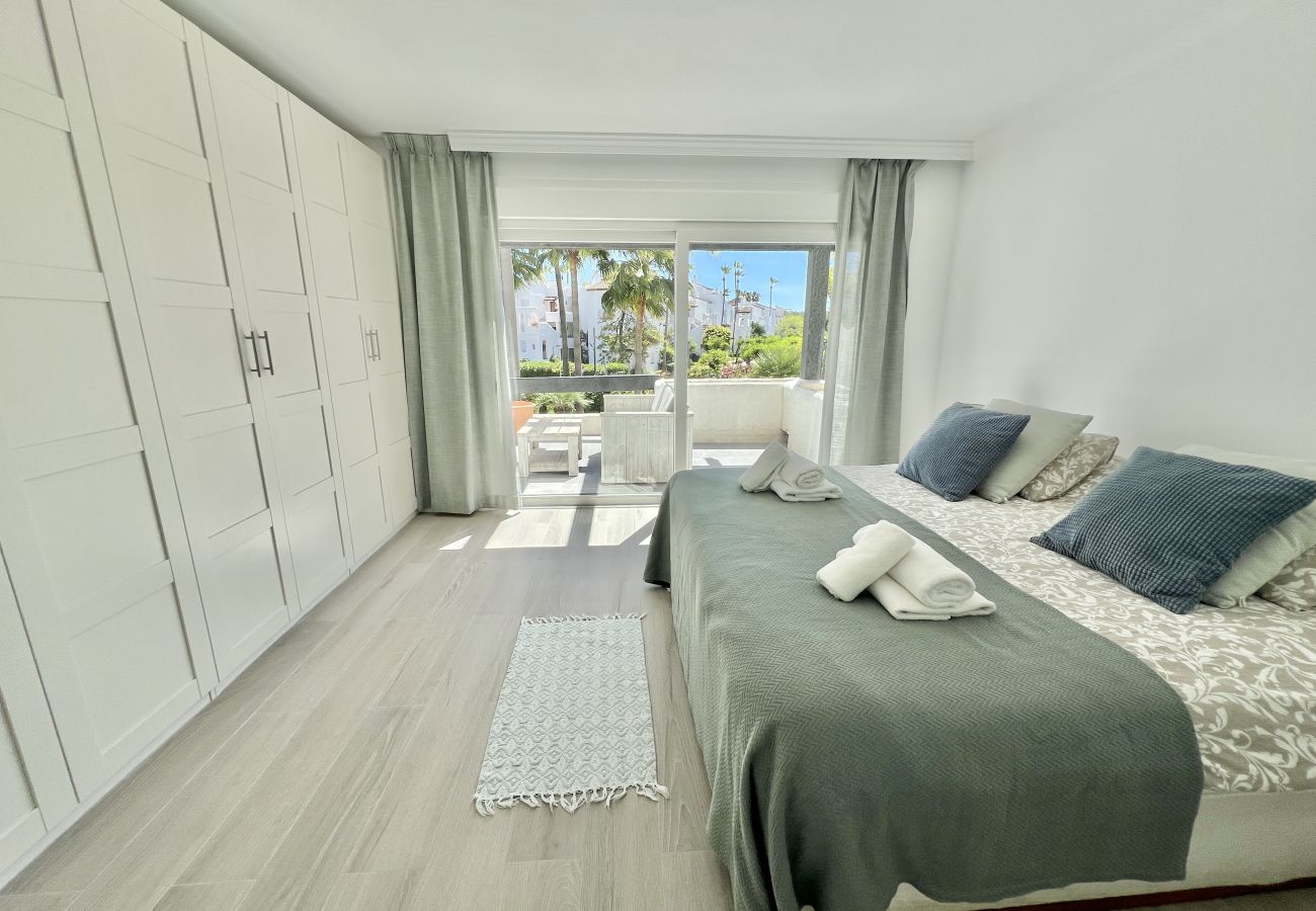 Townhouse in Estepona - 1 - House near the sea in Costalita