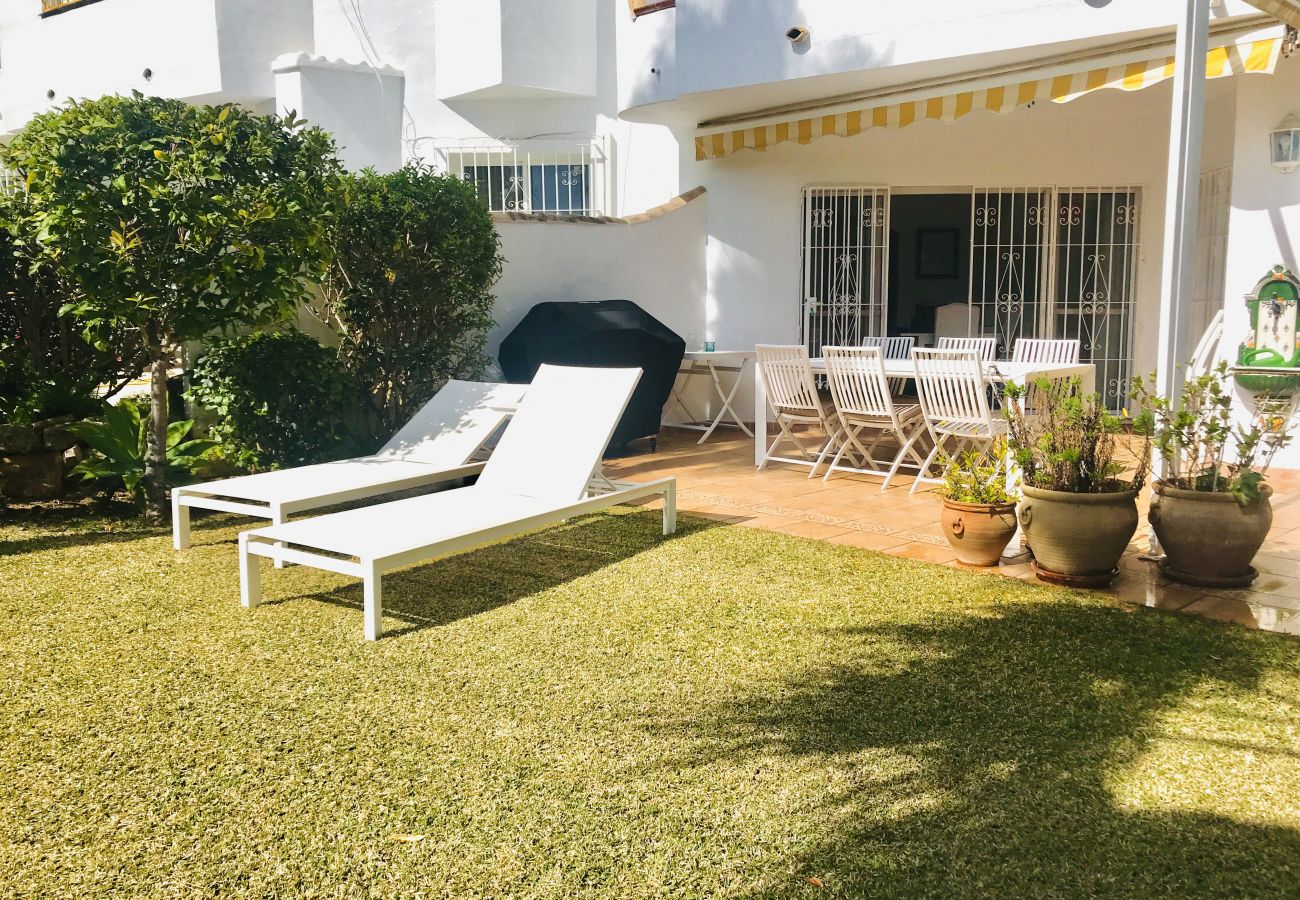 Townhouse in Mijas Costa - ( REF 8) Semi-detached house 2 km away from the sea