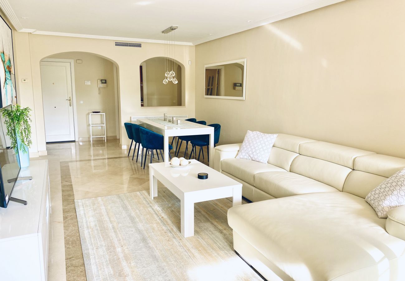 Apartment in Benahavís - 27 - Apt in las Jacarandas, Los Arqueros, Benahavis