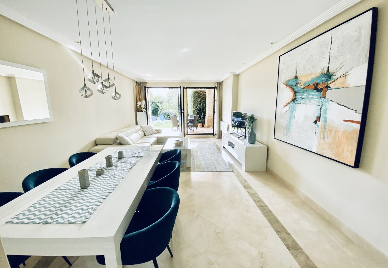 Apartment in Benahavís - 27 - Apt in las Jacarandas, Los Arqueros, Benahavis