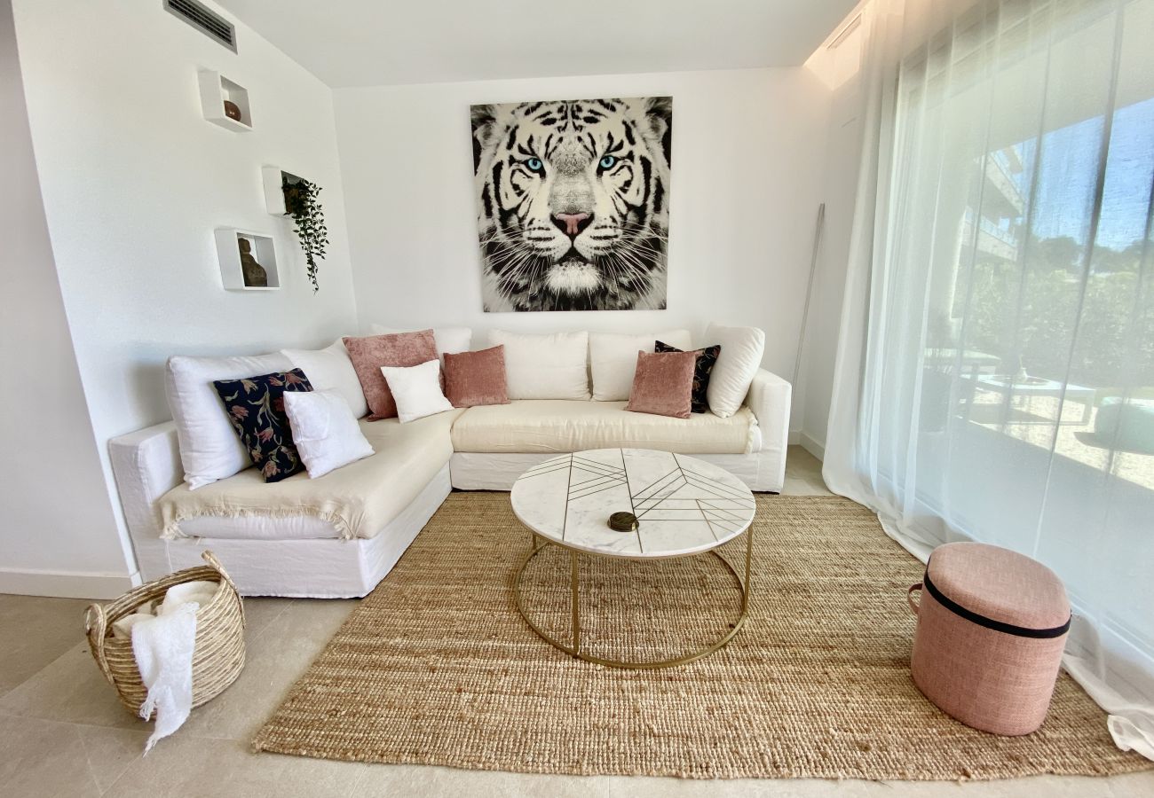 Apartment in Mijas Costa - (REF 54) Apartment on the cala golf course