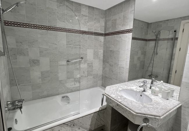 Terraced House in Estepona - 2 - Large townhouse close to the beach in Costalita Terraced House in Estepona - 2 - Large townhouse close to the beach in Costalita