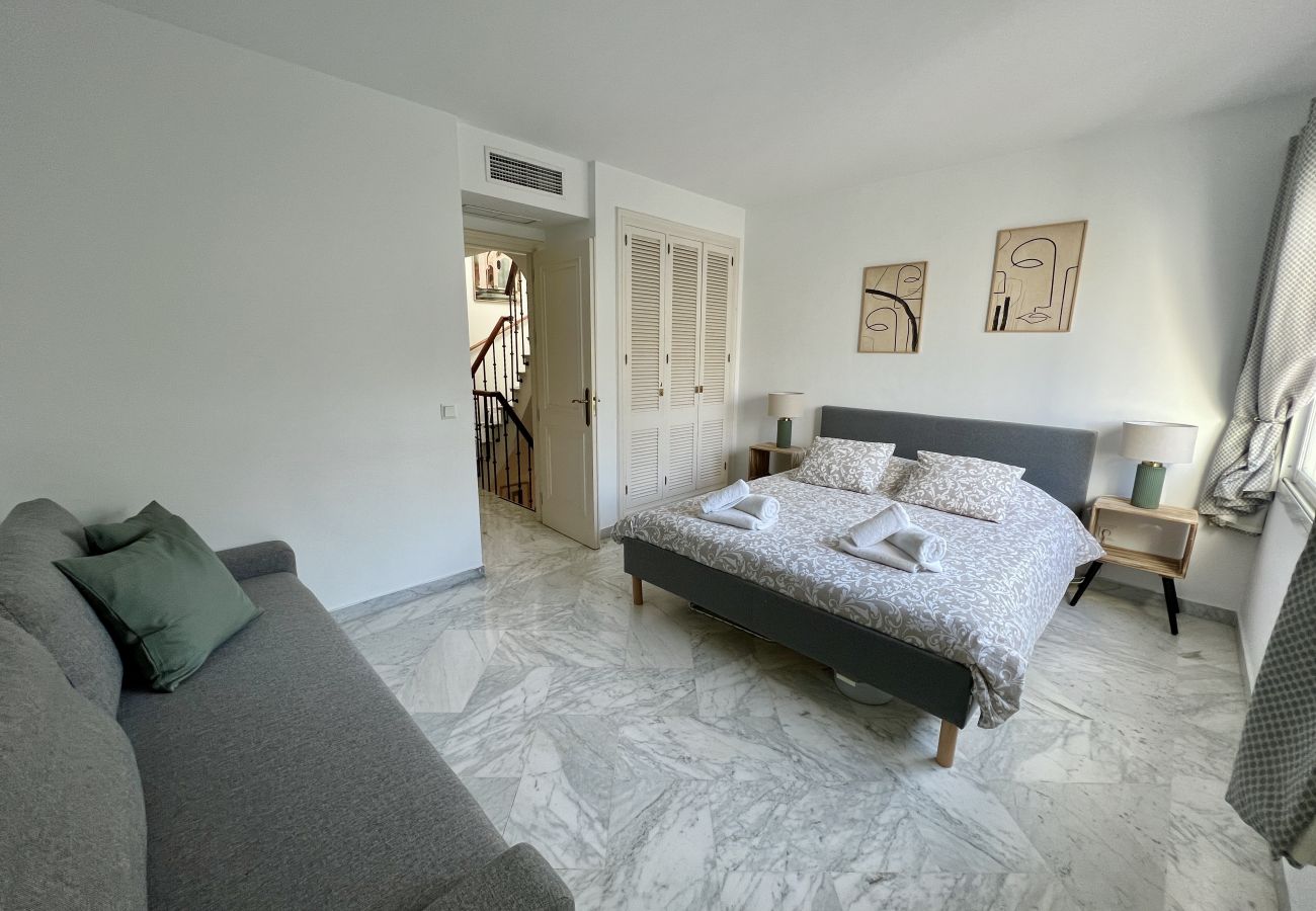 Townhouse in Estepona - 2 - Large townhouse close to the beach in Costalita