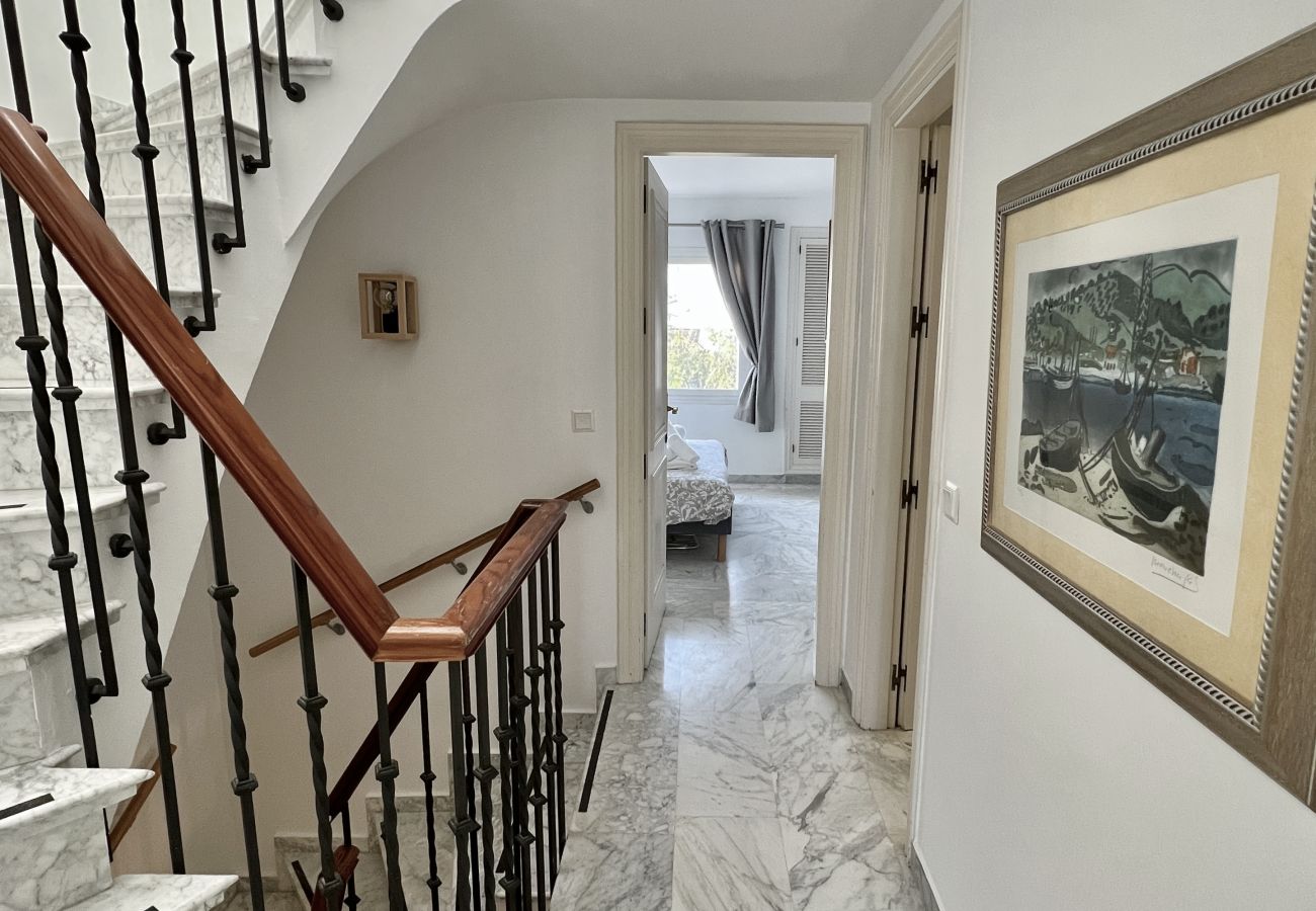 Townhouse in Estepona - 2 - Large townhouse close to the beach in Costalita