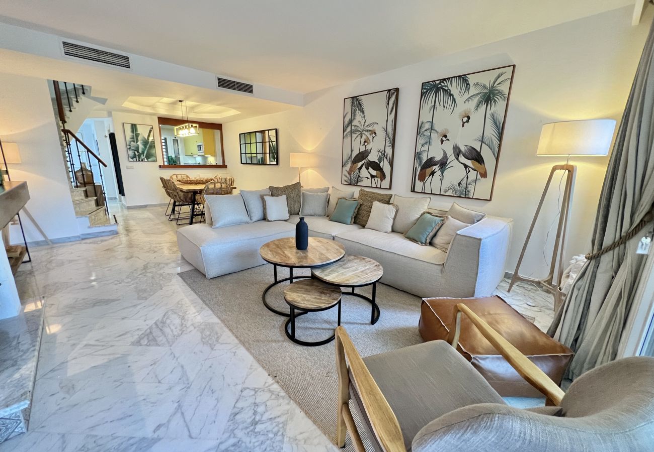 Townhouse in Estepona - 2 - Large townhouse close to the beach in Costalita