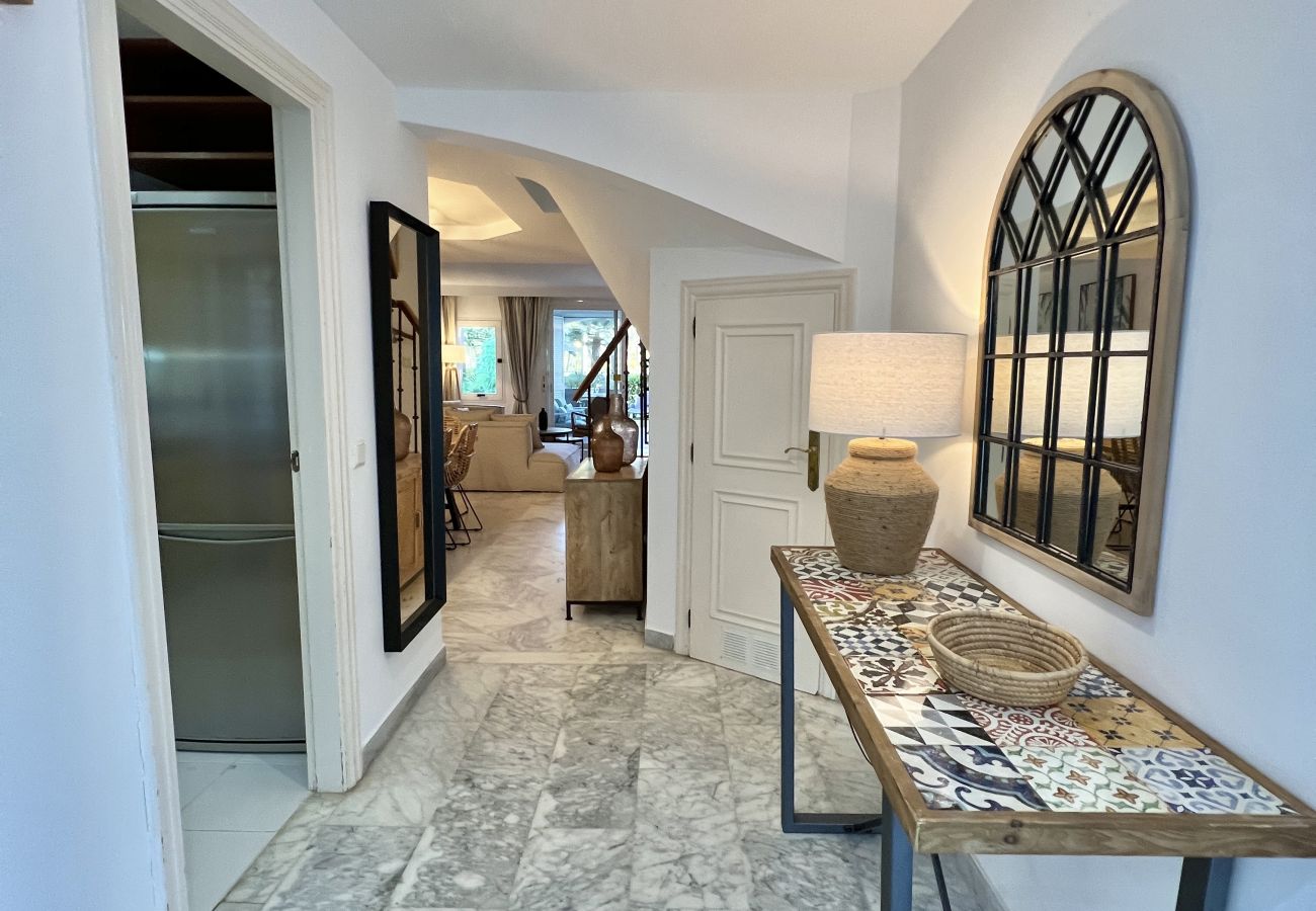 Townhouse in Estepona - 2 - Large townhouse close to the beach in Costalita