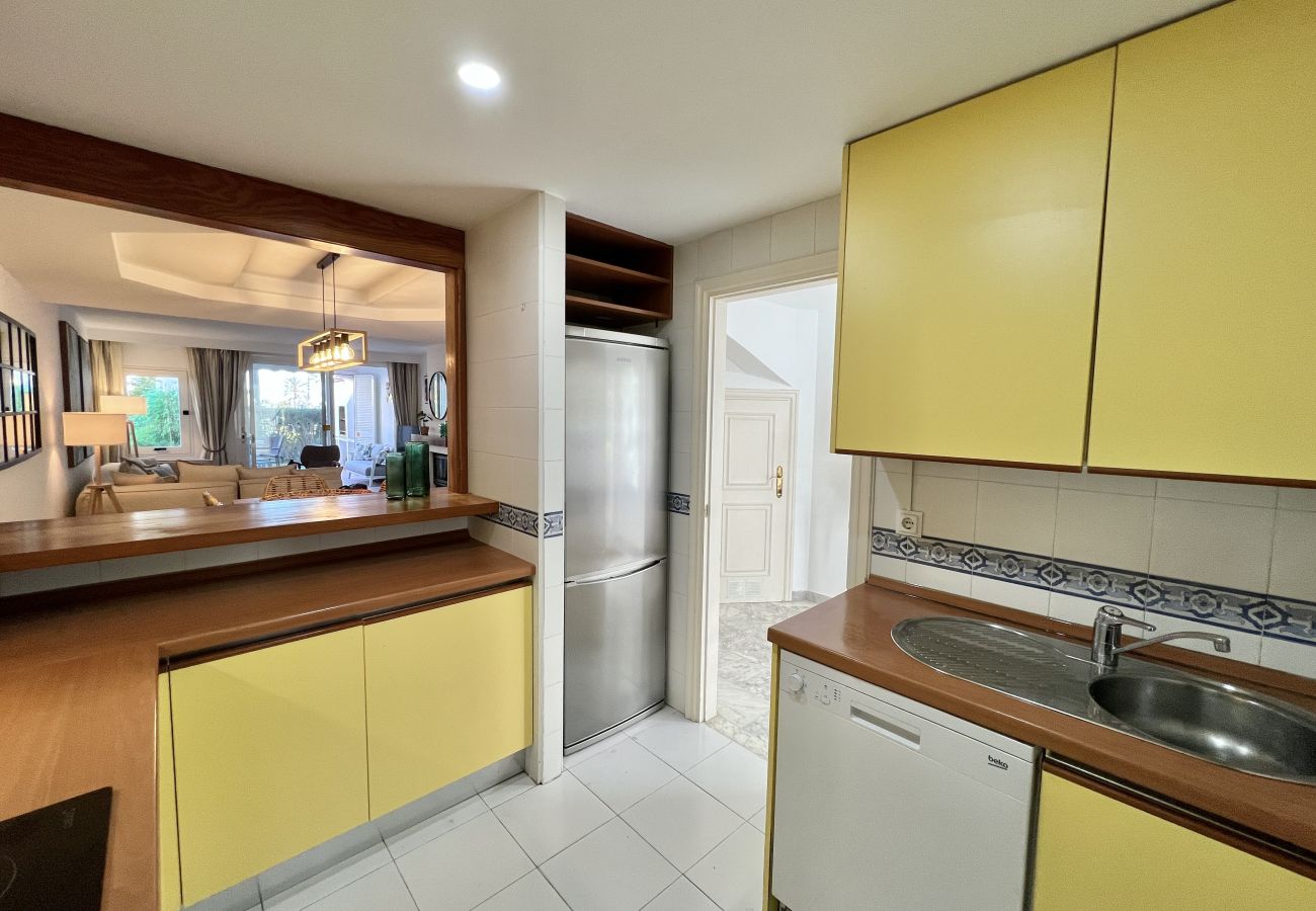 Townhouse in Estepona - 2 - Large townhouse close to the beach in Costalita