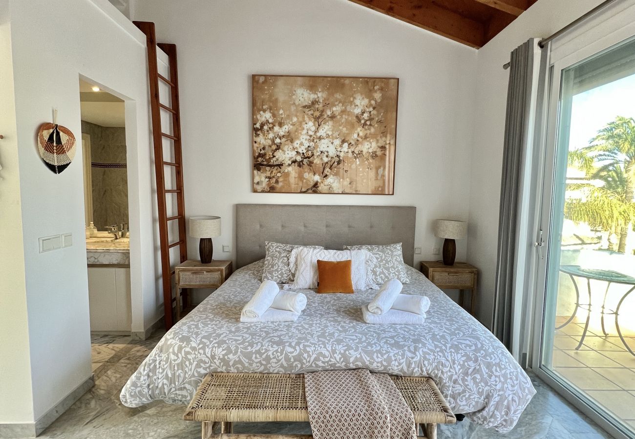 Townhouse in Estepona - 2 - Large townhouse close to the beach in Costalita