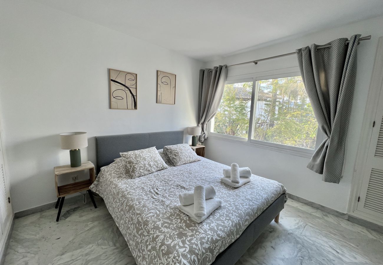 Townhouse in Estepona - 2 - Large townhouse close to the beach in Costalita