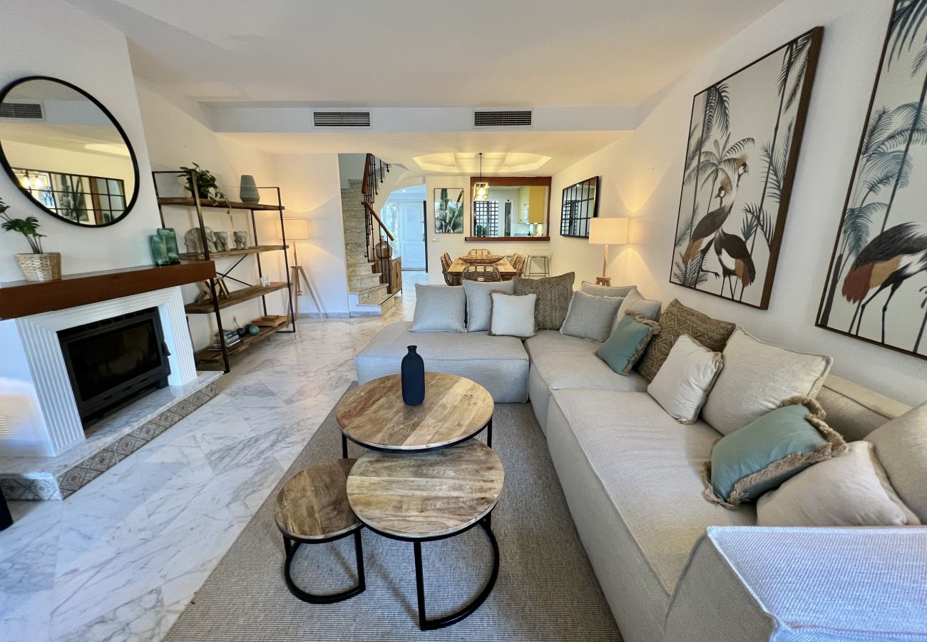 Townhouse in Estepona - 2 - Large townhouse close to the beach in Costalita