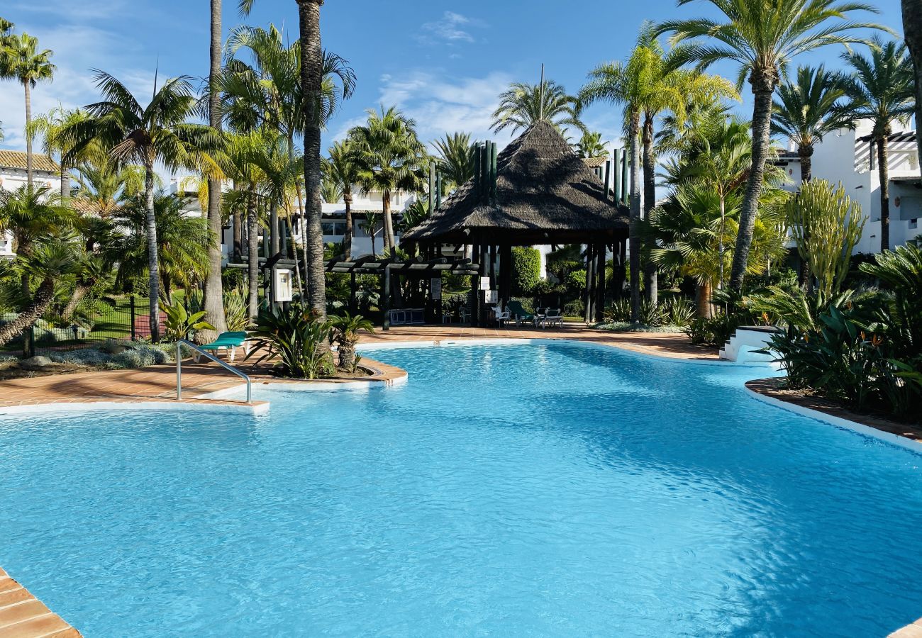 Townhouse in Estepona - 2 - Large townhouse close to the beach in Costalita