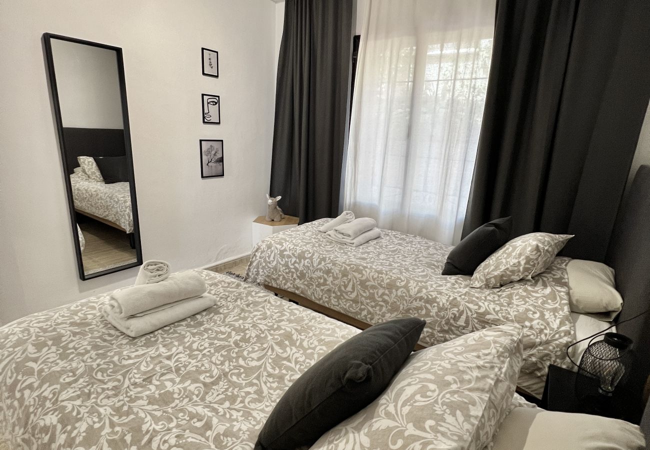 Apartment in Mijas Costa - 4 - Apartment in Riviera walking distance to everything