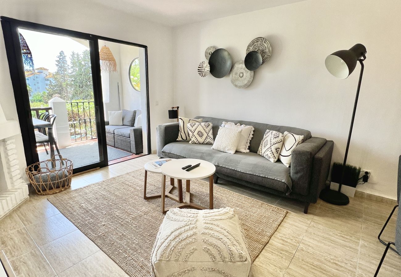 Apartment in Mijas Costa - 4 - Apartment in Riviera walking distance to everything