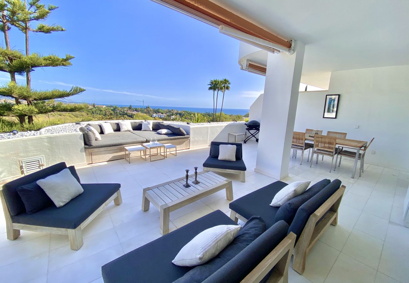 Apartamento en Marbella - ( REF 26) Amplio piso en Marbella con vistas al mar