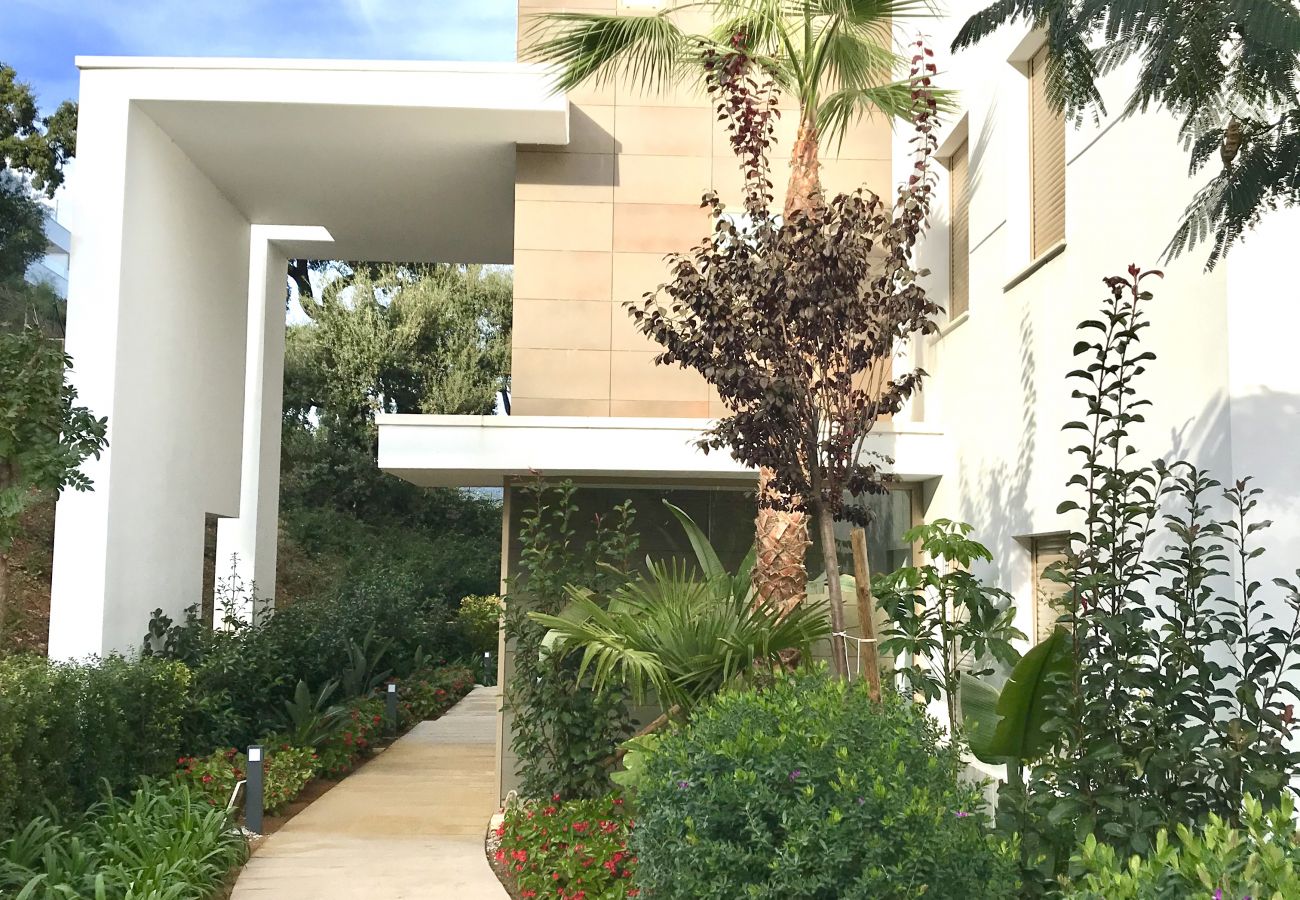 Apartamento en Mijas Costa - (REF 33) Apartamento en La Cala Golf Resort