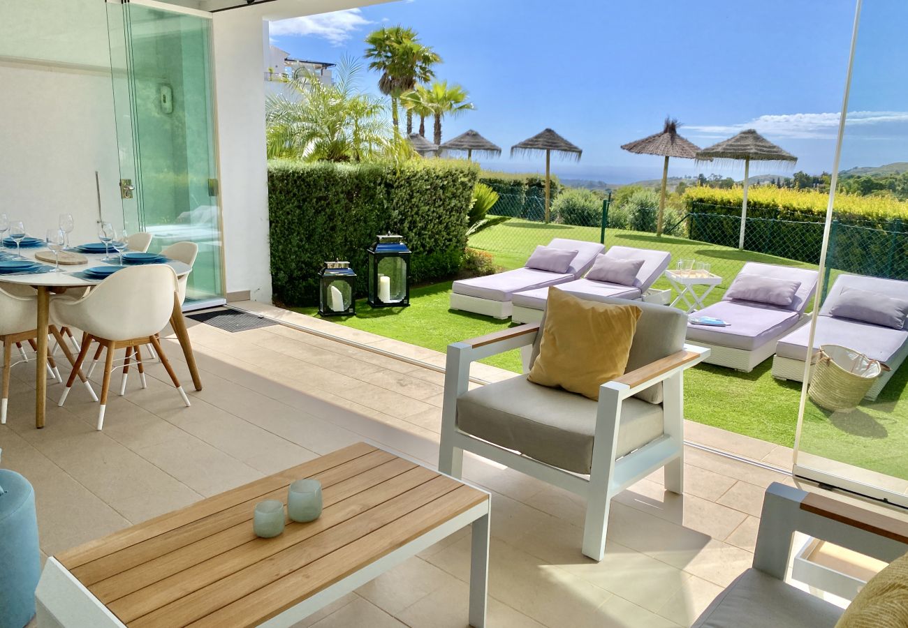 Apartamento en Ojen - 41 - Bajo con jardín en La Floresta Sur, Ojen