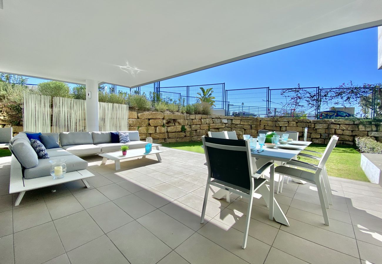 Apartamento en Marbella - (REF 49) Apartamento con jardín en Cabopino, Marbella