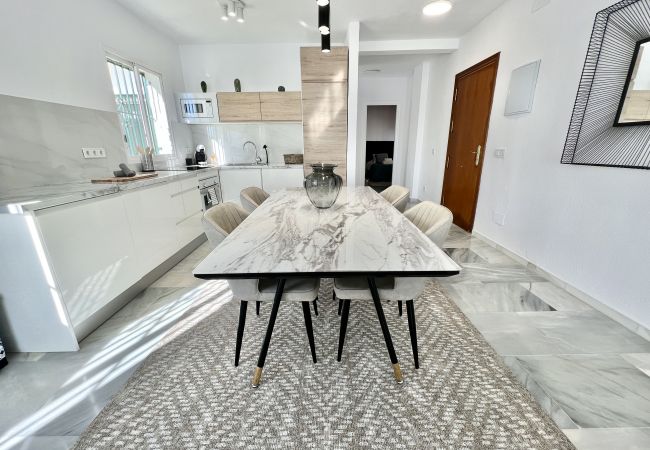 Apartamento en Mijas Costa -  6 - Apartamento vue mer en Calahonda Apartamento en Mijas Costa -  6 - Apartamento vue mer en Calahonda