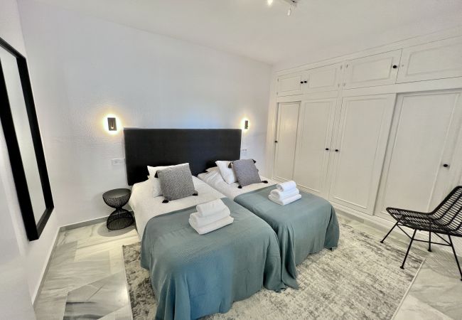 Apartamento en Mijas Costa -  6 - Apartamento vue mer en Calahonda Apartamento en Mijas Costa -  6 - Apartamento vue mer en Calahonda