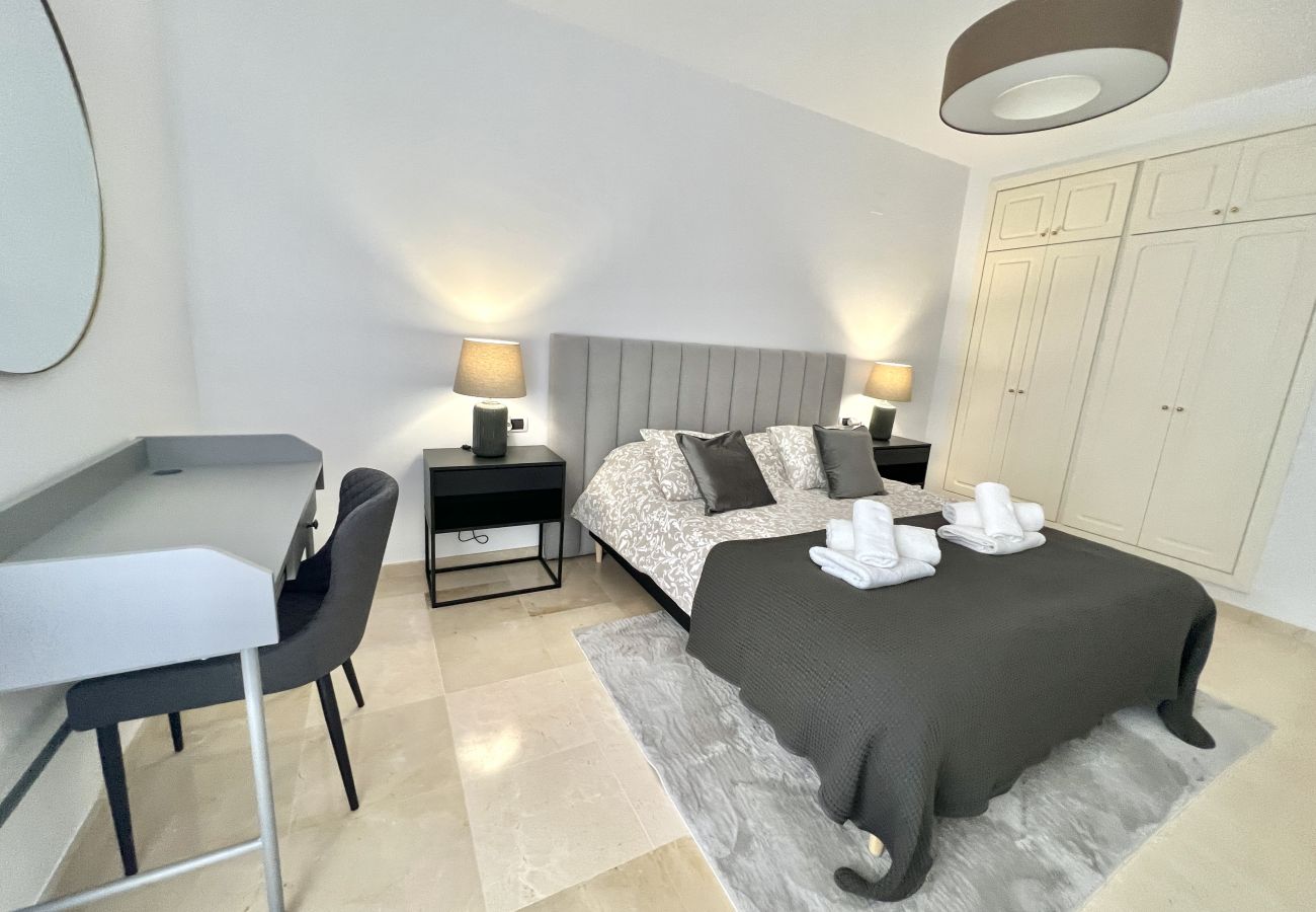 Apartamento en Marbella - 13 - Apartamento frente al mar en Bahía de Marbella