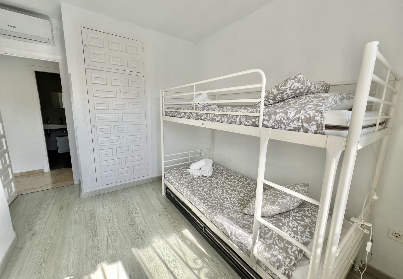 Villa en Estepona - 58 - Villa 9p, piscina privada, cerca del mar