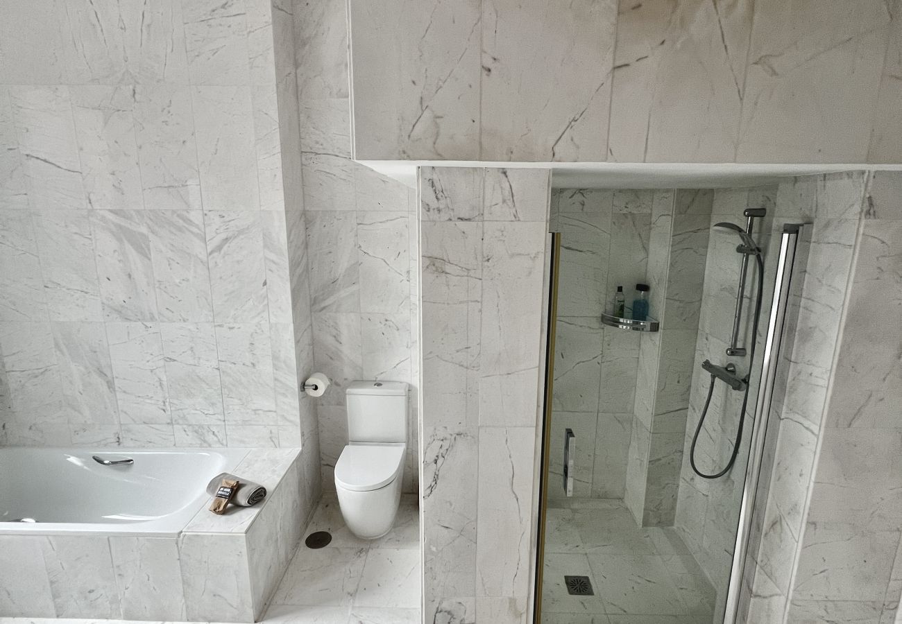 Apartamento en Ojen - 5 - Amplio piso en Ojen / Las Buganvillas