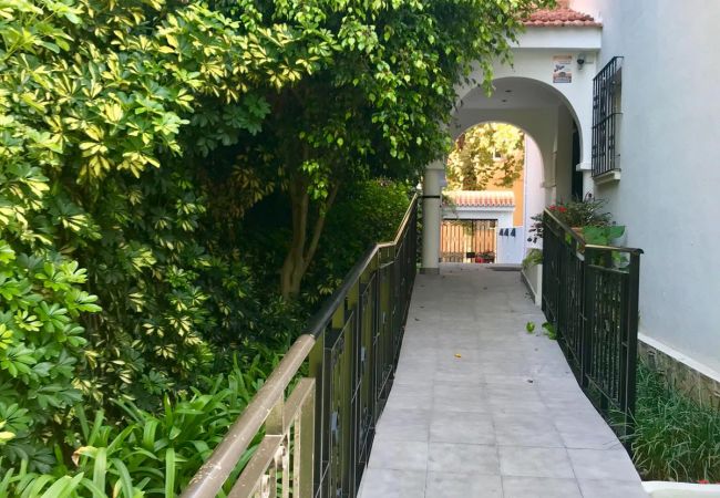 Appartement à Marbella - 31 - App en bord de plage à 800m de Puerto Banus Appartement à Marbella - 31 - App en bord de plage à 800m de Puerto Banus