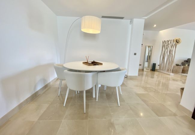 Appartement à Ojen - 41 - Rdc avec jardin à La Floresta Sur, Ojen Appartement à Ojen - 41 - Rdc avec jardin à La Floresta Sur, Ojen