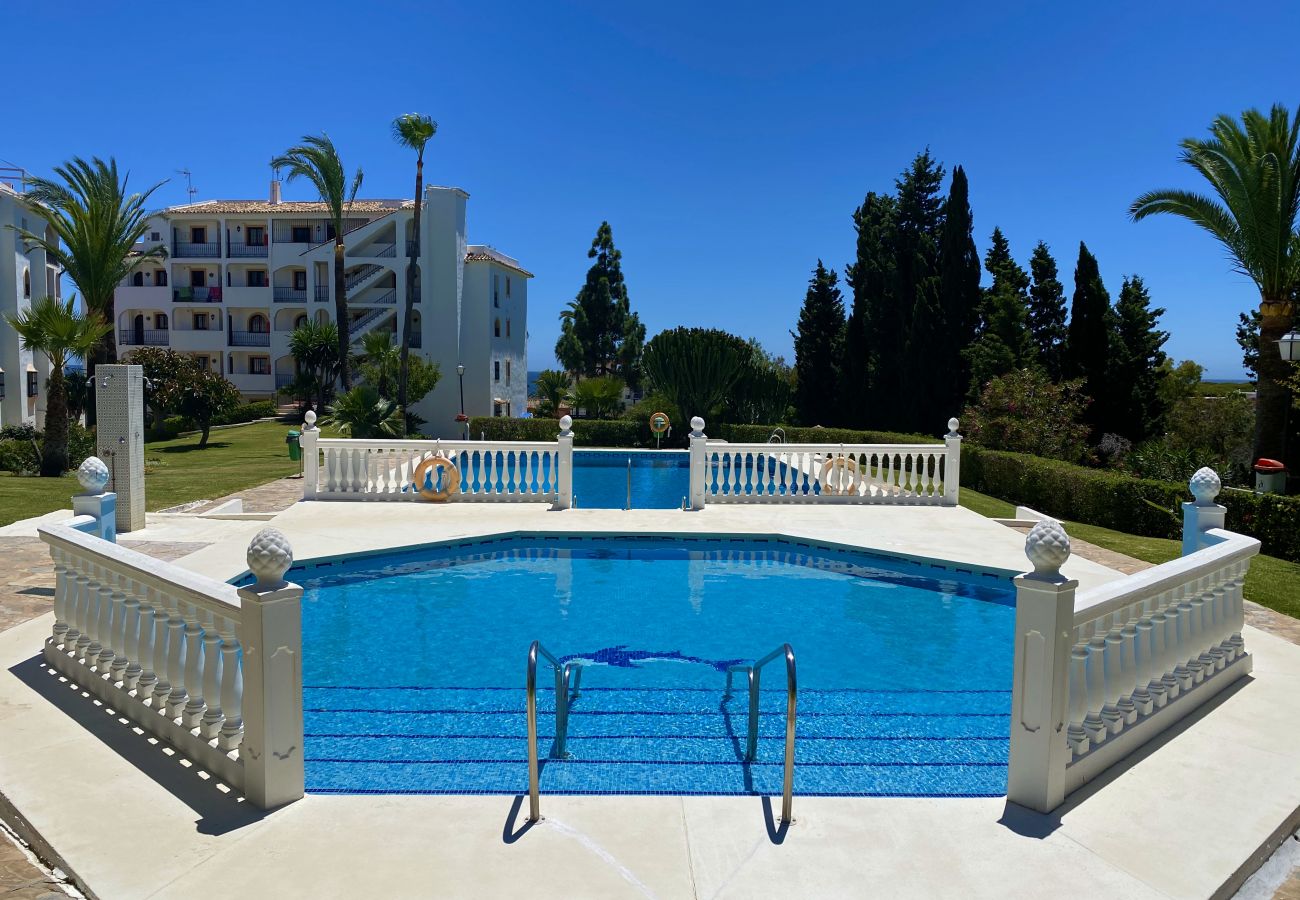 Appartement à Mijas Costa - (REF 53) Appartement à Riviera vue piscine et mer