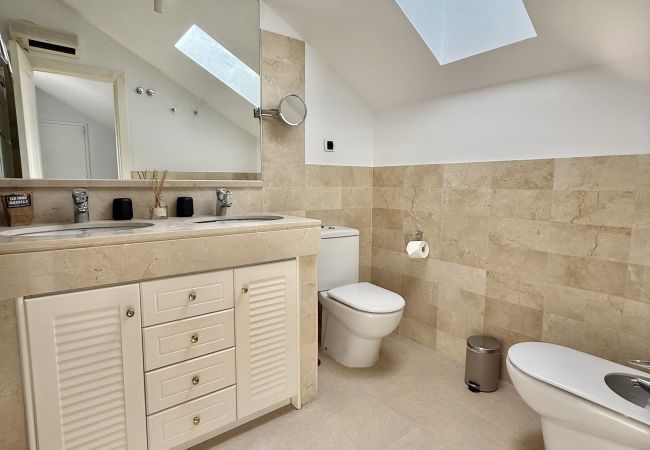 Appartement à Marbella - 50 - app. proche de la mer /Bahia de Marbella  Appartement à Marbella - 50 - app. proche de la mer /Bahia de Marbella