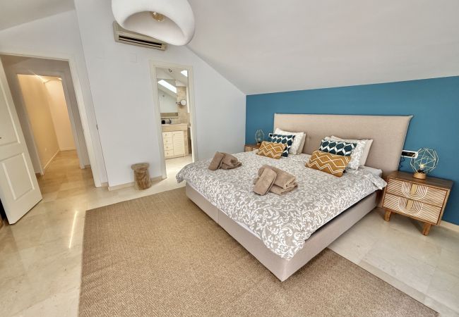 Appartement à Marbella - 50 - app. proche de la mer /Bahia de Marbella  Appartement à Marbella - 50 - app. proche de la mer /Bahia de Marbella