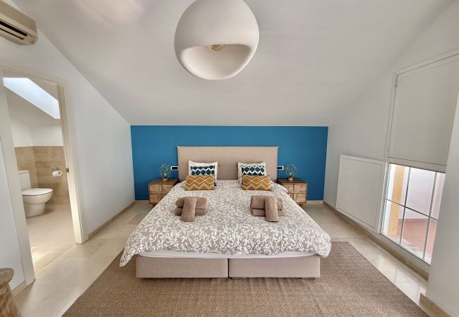 Appartement à Marbella - 50 - app. proche de la mer /Bahia de Marbella  Appartement à Marbella - 50 - app. proche de la mer /Bahia de Marbella