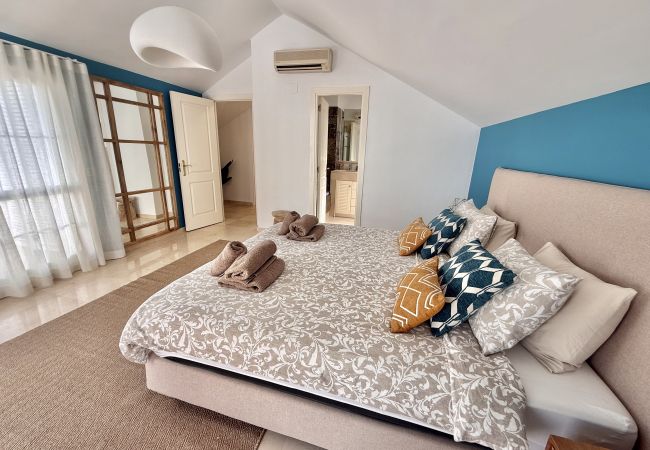 Appartement à Marbella - 50 - app. proche de la mer /Bahia de Marbella  Appartement à Marbella - 50 - app. proche de la mer /Bahia de Marbella