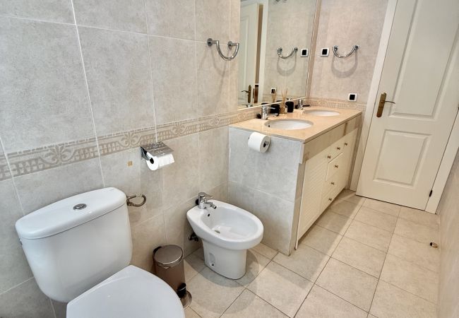 Appartement à Marbella - 50 - app. proche de la mer /Bahia de Marbella  Appartement à Marbella - 50 - app. proche de la mer /Bahia de Marbella